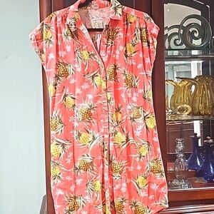 Old Navy Dress Pineapple floral design orange sz medium